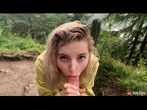 ❤️ Meisje slikt sperma na een publieke pijpbeurt - Eva Elfi ❤️❌ Quality porn at us ﹏